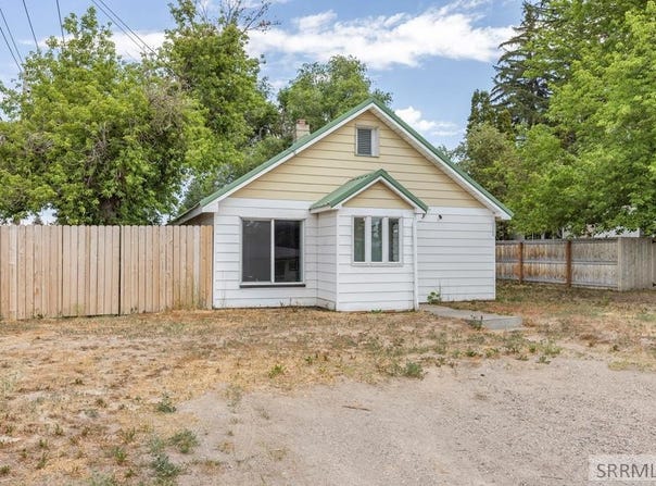 1490 Albany Street, Idaho Falls, ID 83402