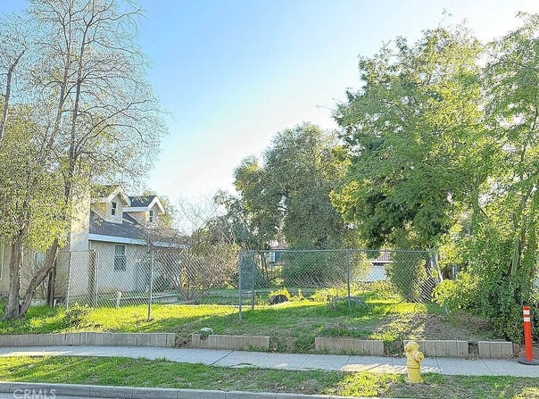1143 Armada Drive, Pasadena, CA 91103