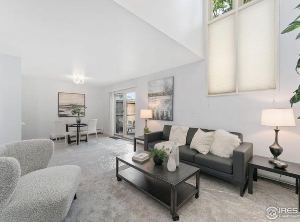 2835 S Monaco Pkwy, Denver, CO 80222