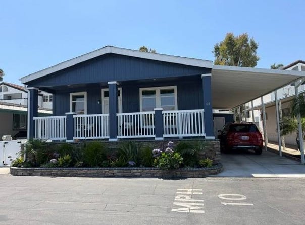 1845 Monrovia, Costa Mesa, CA 92627