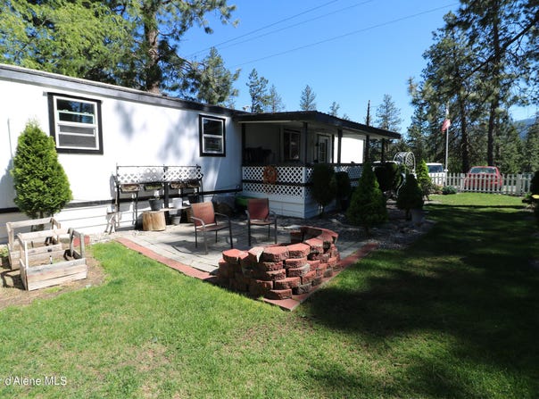 1280 W Iron Horse Circle, Post Falls, ID 83854
