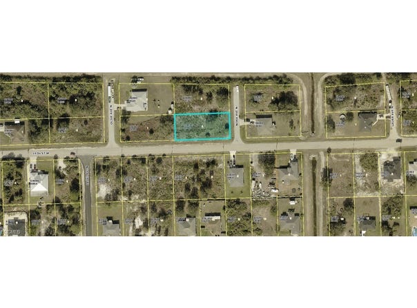 5901 Nora Avenue N, Lehigh Acres, FL 33971