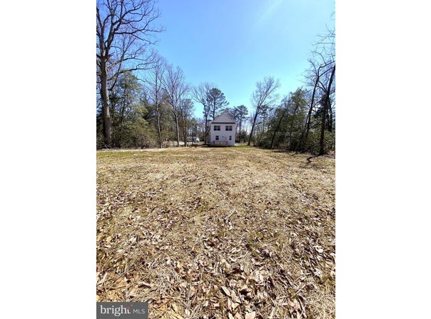399 SOUTH INDEPENDENCE DRIVE, MONTROSS, VA 22520