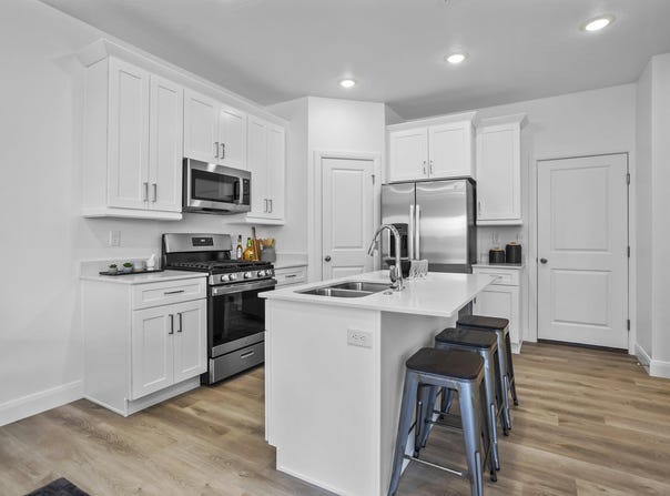 877 W Pebble Ridge Cove, St George, UT 84790