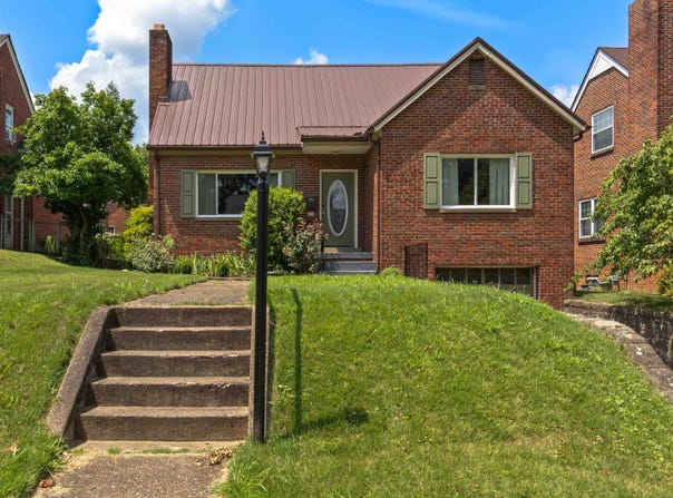 53 Fairfax Drive, Huntington, WV 25705