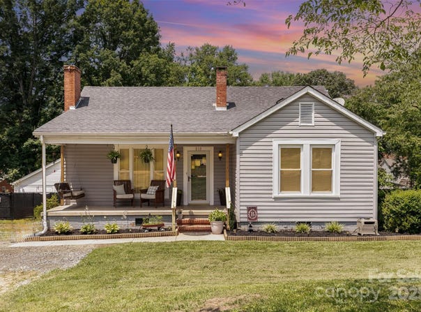 810 Maplewood Avenue, Kannapolis, NC 28081