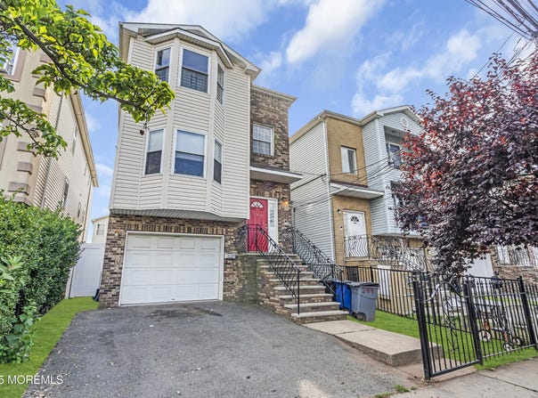 544 Broadway, Elizabeth Port, NJ 07206