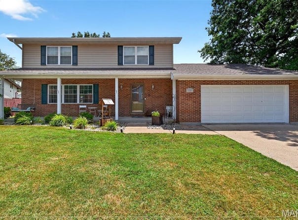 500 Paul Drive, Waterloo, IL 62298