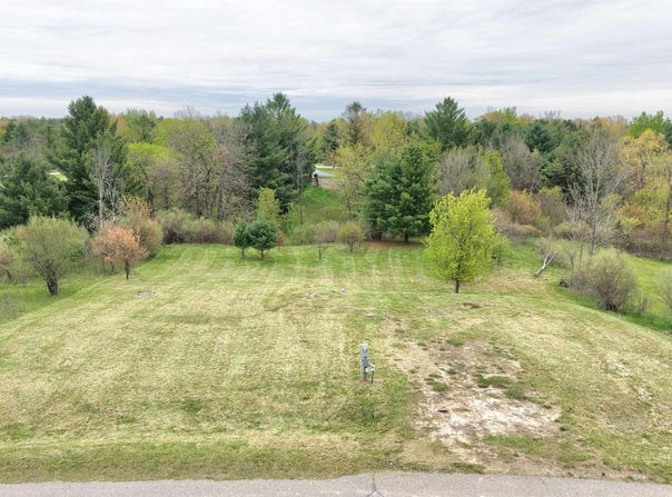 5474 Wellington, Gladwin, MI 48624