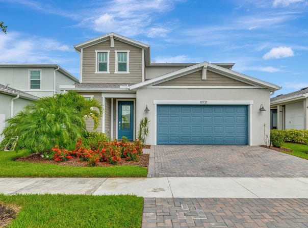 10721 SW Estella Lane, Port Saint Lucie, FL 34987
