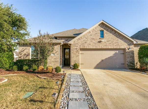 9401 Excursion Drive, Oak Point, TX 75068