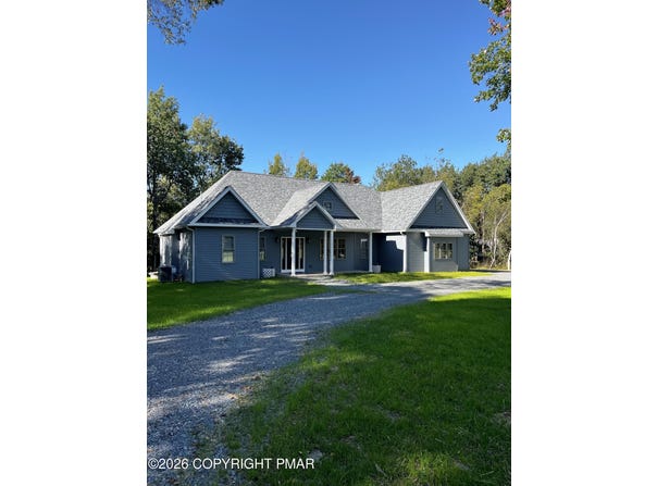 602 N Scenic Drive, Albrightsville, PA 18210