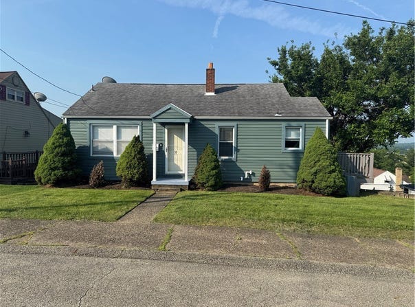 10 Crest St., Uniontown, PA 15401