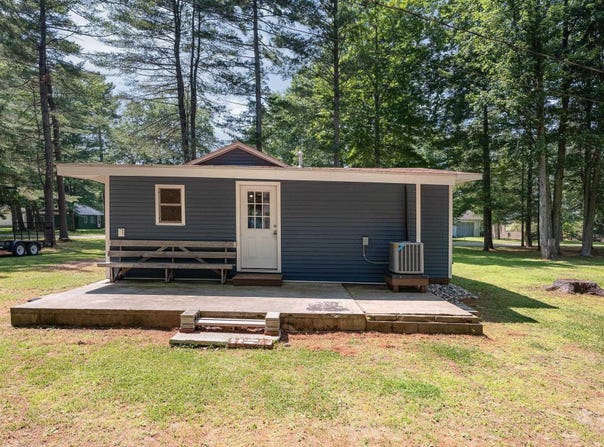 1014 Clifford Street, East Tawas, MI 48730