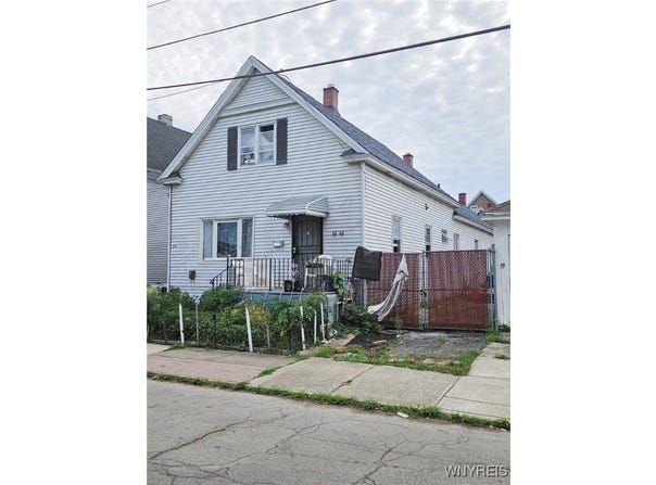 64 Sweet Avenue, Buffalo, NY 14212
