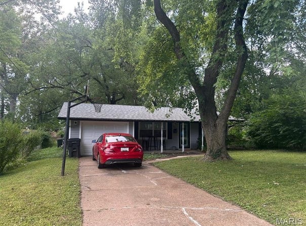 629 Aubuchon Street, Florissant, MO 63031