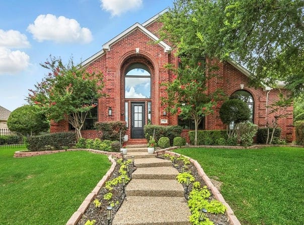 7710 Shumard Circle, Irving, TX 75063