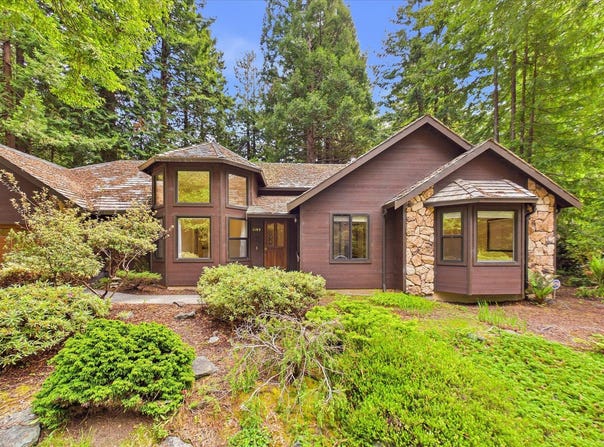 1195 Diamond Drive, Arcata, CA 95521