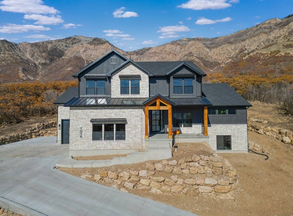 770 E MOUNTAIN Rd, North Ogden, UT 84414