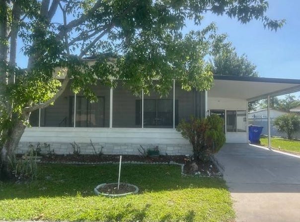 703 Arizona Ave, St Cloud, FL 34769