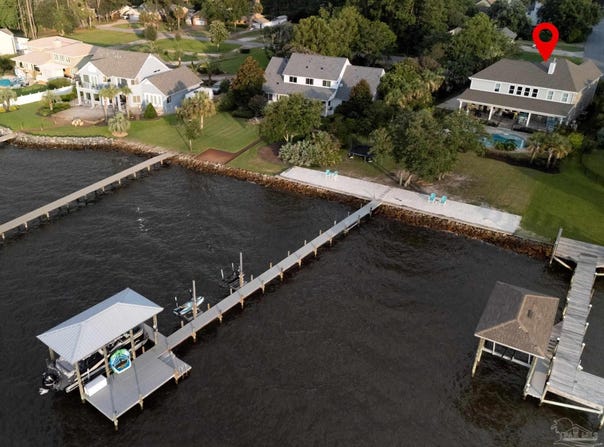 2940 Coral Strip Pkwy, Gulf Breeze, FL 32563