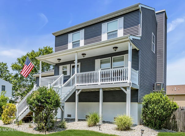 913 Lorillard Avenue, Union Beach, NJ 07735