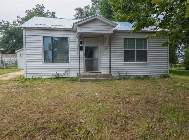313 W Texas Avenue, Anadarko, OK 73005