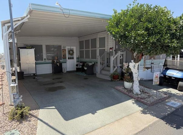 702 S. Meridian Rd., Apache Junction, AZ 85120