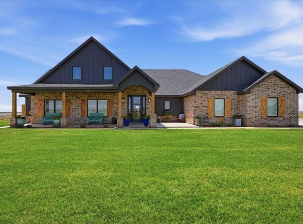 2129 Fm 597, Abernathy, TX 79311
