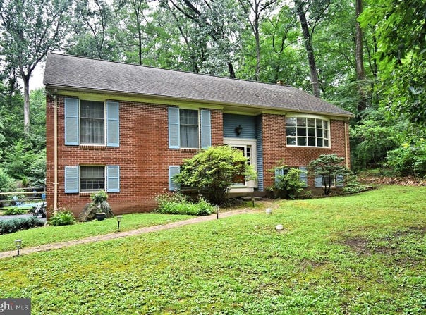 133 SWEISFORD LN, POTTSTOWN, PA 19465