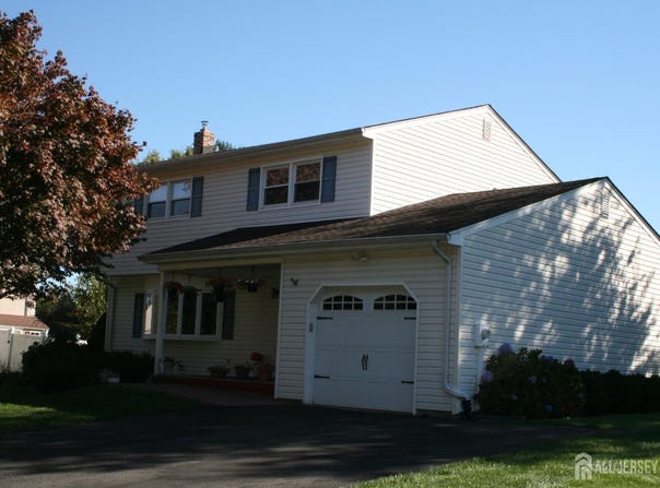 30 Buck Road, East Brunswick, NJ 08816
