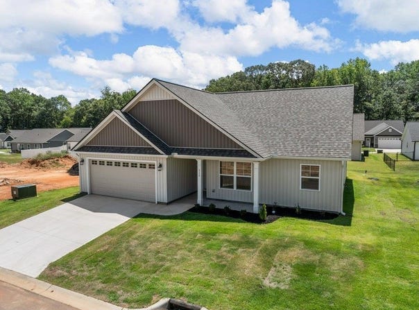 115 Brently Drive, Chesnee, SC 29323
