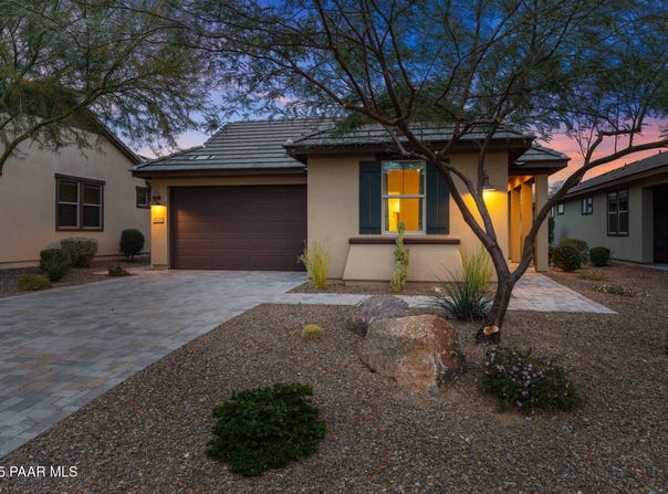 3227 Huckleberry Way, Wickenburg, AZ 85390