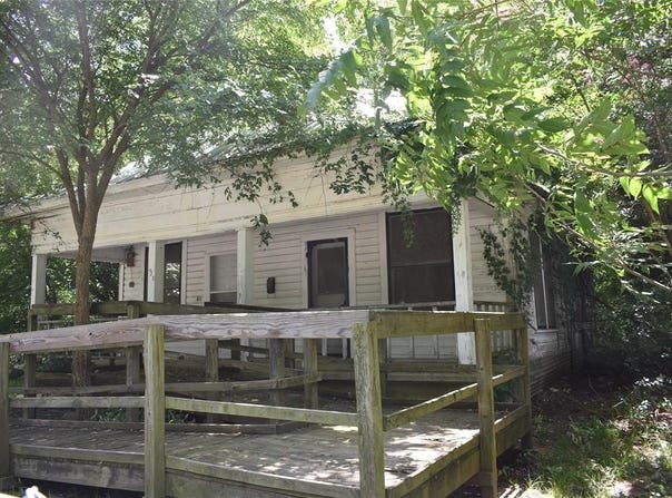 630 9th Street SE, Paris, TX 75460