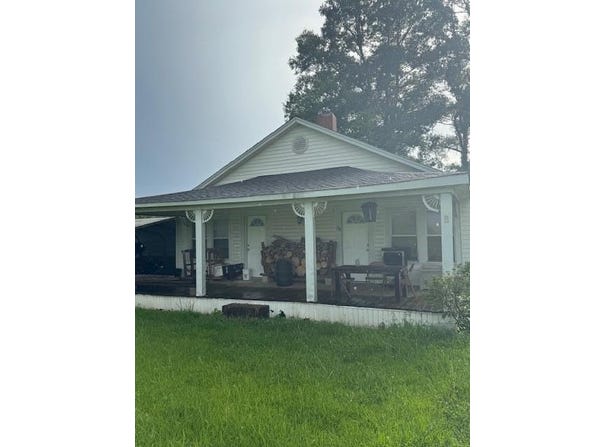 738 Kings Hwy, Pontotoc, MS 38863