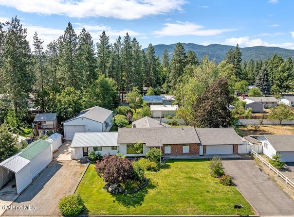 618 E 14TH AVE, Post Falls, ID 83854