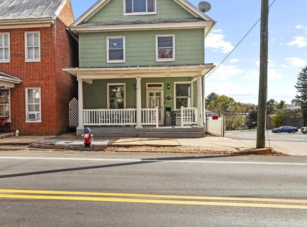 221 MAIN Street, NEW WINDSOR, MD 21776