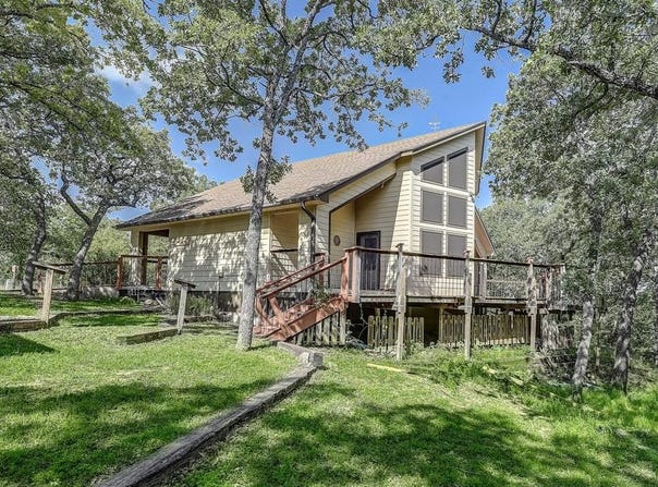 41 Crestline Court, Nocona, TX 76255