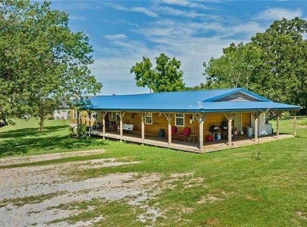 14776 Bethlehem  RD, Gravette, AR 72736