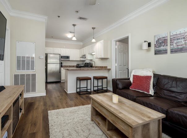 303 HELEN KELLER BOULEVARD, TUSCALOOSA, AL 35404