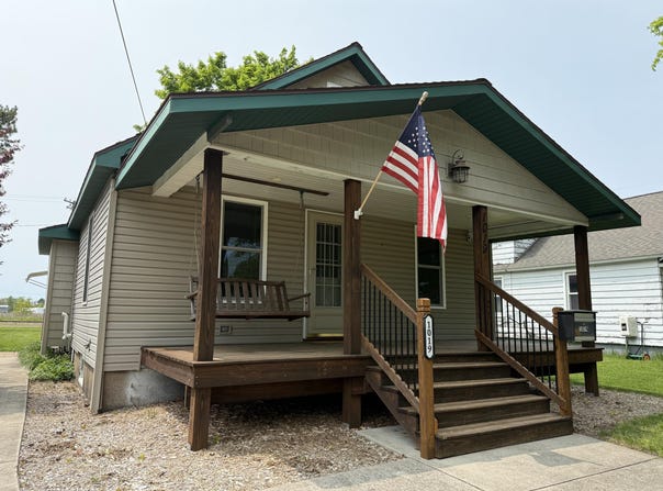 1019 2nd Avenue, Cadillac, MI 49601