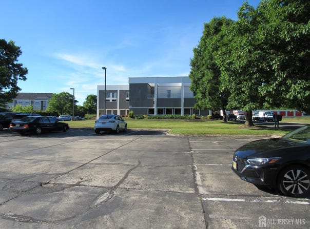 983 State Route 33 W, Monroe, NJ 08831