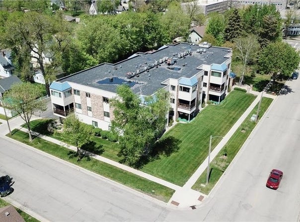 520 5th Street SW, Willmar, MN 56201