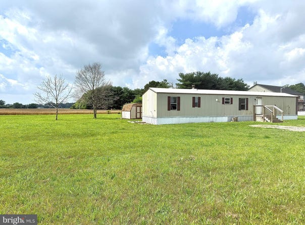 16 ABBOTTS POND ROAD, GREENWOOD, DE 19950