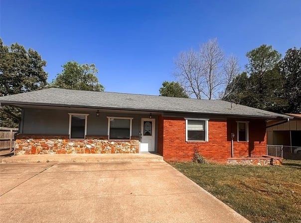 316 Wallace Street, Athens, TX 75751
