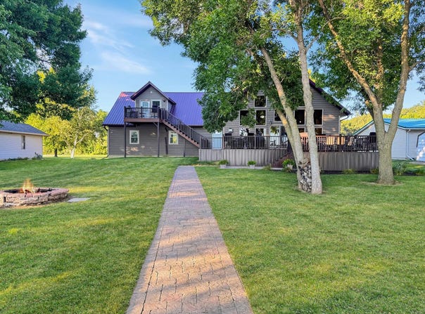 10 N Shore Drive, Garvin, MN 56132