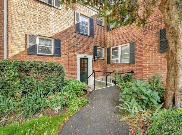 135 S Highland Ave, Ossining, NY 10520
