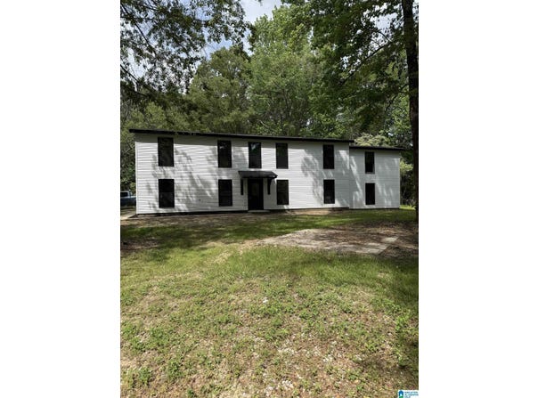 100 POWERS BOULEVARD, HAYDEN, AL 35079