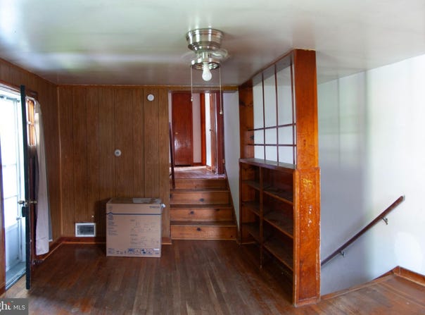 209 FULTON STREET, HANCOCK, MD 21750
