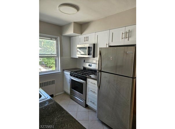 185 Watsessing Ave, Bloomfield Twp., NJ 07003-5639